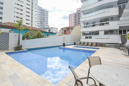 Apartamento à venda com 250m², 3 quartos e 4 vagasÁrea comum - Piscina