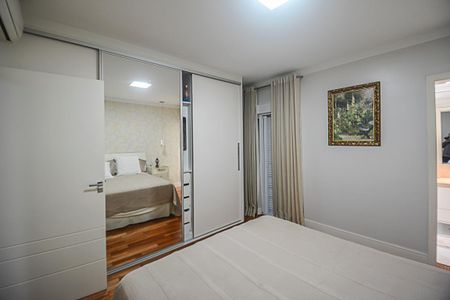 Apartamento à venda com 250m², 3 quartos e 4 vagasQuarto 2 - Suíte