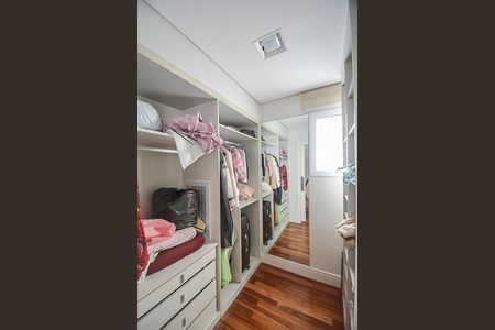 Apartamento à venda com 250m², 3 quartos e 4 vagasCloset da suíte