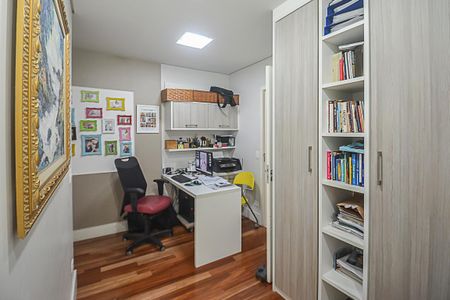 Apartamento à venda com 250m², 3 quartos e 4 vagasCorredor