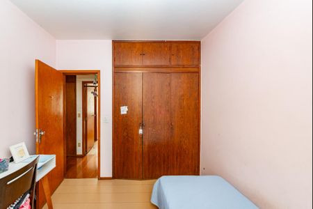 Apartamento à venda com 100m², 3 quartos e 2 vagas Apartamento à venda com 100m², 3 quartos e 2 vagasQuarto 1