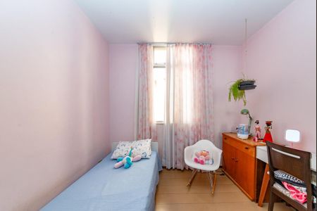 Apartamento à venda com 100m², 3 quartos e 2 vagas Apartamento à venda com 100m², 3 quartos e 2 vagasQuarto 1