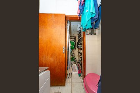 Apartamento à venda com 100m², 3 quartos e 2 vagas Apartamento à venda com 100m², 3 quartos e 2 vagasÁrea de Serviço