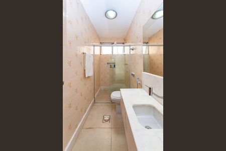 Apartamento à venda com 100m², 3 quartos e 2 vagas Apartamento à venda com 100m², 3 quartos e 2 vagasBanheiro Social