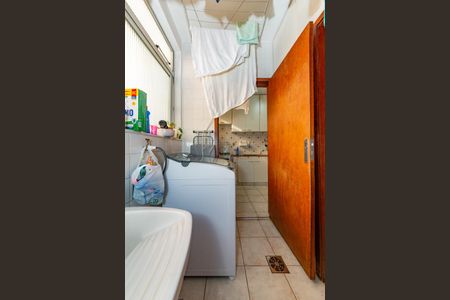 Apartamento à venda com 100m², 3 quartos e 2 vagas Apartamento à venda com 100m², 3 quartos e 2 vagasÁrea de Serviço