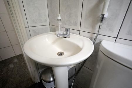 Casa para alugar com 189m², 4 quartos e 2 vagasBanheiro 1