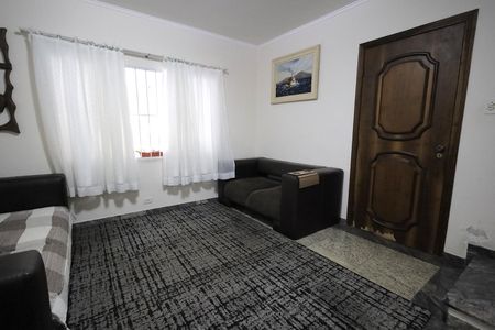 Casa para alugar com 189m², 4 quartos e 2 vagasSala