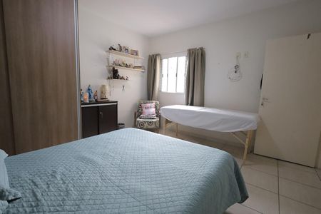 Casa para alugar com 189m², 4 quartos e 2 vagasQuarto 3