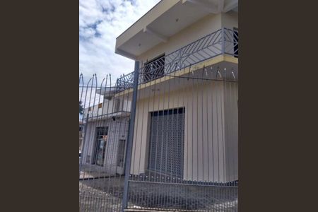 Casa à venda com 3 quartos, 230m² em Parque Sao Domingos, São Paulo