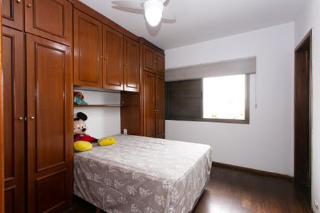 Apartamento à venda com 160m², 4 quartos e 2 vagasSuíte 2