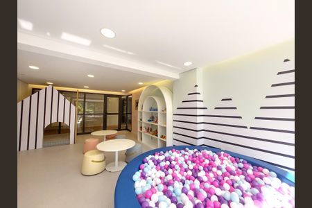 Apartamento à venda com 167m², 3 quartos e 2 vagasÁrea comum - Brinquedoteca