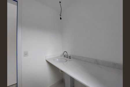 Apartamento à venda com 167m², 3 quartos e 2 vagasBanheiro da Suíte 2