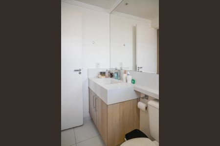 Apartamento à venda com 64m², 2 quartos e 2 vagasBanheiro da Suite
