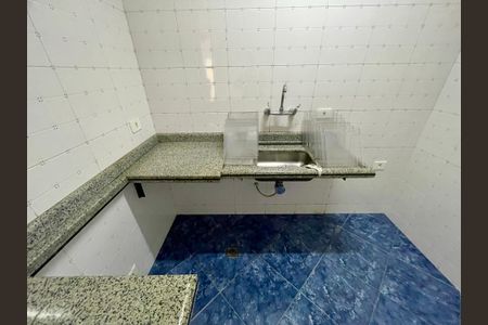 Casa à venda com 380m², 4 quartos e 4 vagas Casa à venda com 380m², 4 quartos e 4 vagasCozinha 2