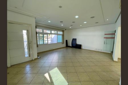 Casa à venda com 380m², 4 quartos e 4 vagas Casa à venda com 380m², 4 quartos e 4 vagasSala 1