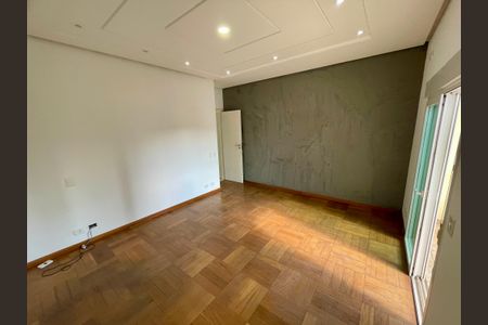 Casa à venda com 380m², 4 quartos e 4 vagas Casa à venda com 380m², 4 quartos e 4 vagasSuíte 2