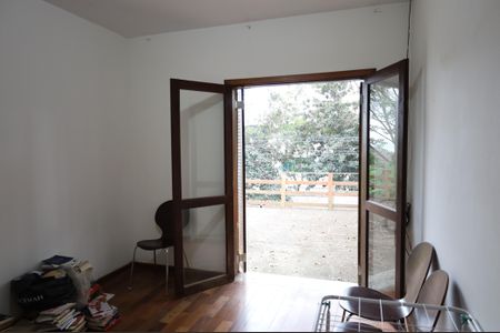 Casa para alugar com 278m², 4 quartos e 2 vagasQuarto