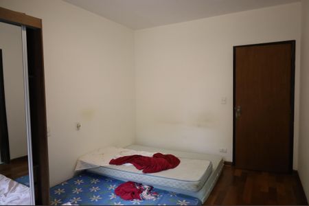 Casa para alugar com 278m², 4 quartos e 2 vagasSuíte 1