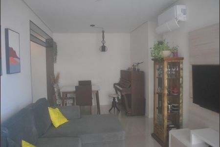Apartamento para alugar com 76m², 3 quartos e 2 vagasSala