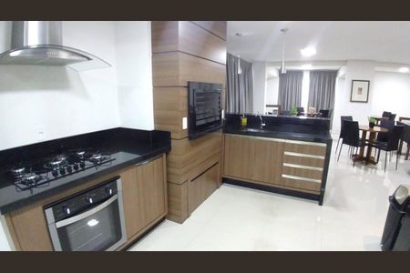 Apartamento para alugar com 76m², 3 quartos e 2 vagas Apartamento para alugar com 76m², 3 quartos e 2 vagasÁrea comum - Salão de festas