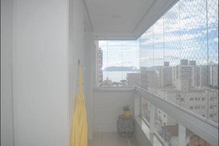 Apartamento para alugar com 76m², 3 quartos e 2 vagasVaranda