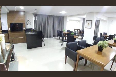 Apartamento para alugar com 76m², 3 quartos e 2 vagas Apartamento para alugar com 76m², 3 quartos e 2 vagasÁrea comum - Salão de festas