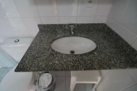 Apartamento para alugar com 80m², 2 quartos e 2 vagasBanheiro Social