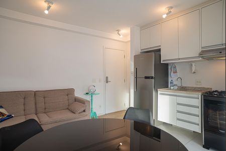 Apartamento à venda com 40m², 1 quarto e 1 vaga Apartamento à venda com 40m², 1 quarto e 1 vagaSala