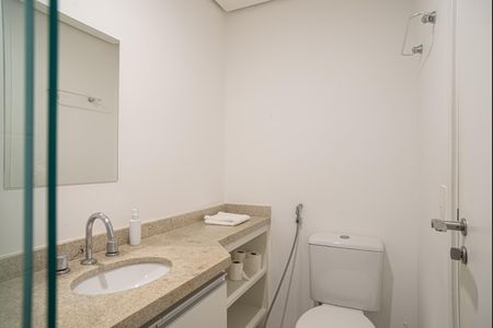 Apartamento à venda com 40m², 1 quarto e 1 vaga Apartamento à venda com 40m², 1 quarto e 1 vagaBanheiro da Suíte