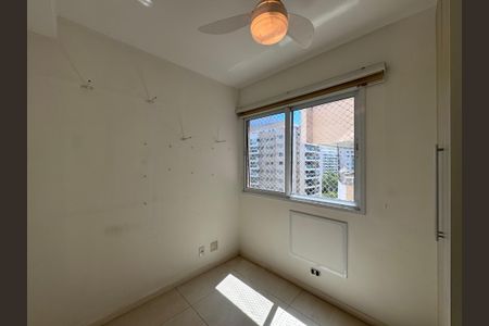 Apartamento à venda com 107m², 3 quartos e 2 vagasQuarto 2