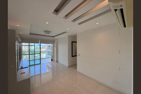 Sala de apartamento à venda com 3 quartos, 107m² em Barra da Tijuca, Rio de Janeiro