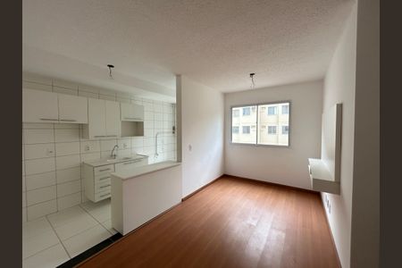 Sala de apartamento à venda com 2 quartos, 42m² em Bonsucesso, Rio de Janeiro
