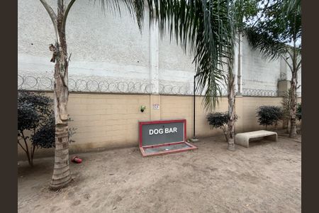 Apartamento à venda com 42m², 2 quartos e sem vagaÁrea comum