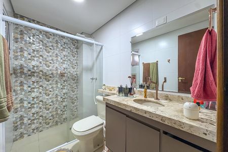 Apartamento à venda com 113m², 3 quartos e 2 vagas Apartamento à venda com 113m², 3 quartos e 2 vagasBanheiro