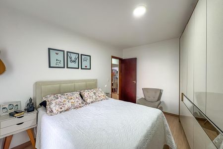 Apartamento à venda com 113m², 3 quartos e 2 vagas Apartamento à venda com 113m², 3 quartos e 2 vagasSuíte