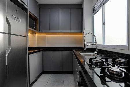 Apartamento para alugar com 71m², 2 quartos e 1 vaga Apartamento para alugar com 71m², 2 quartos e 1 vagaCozinha