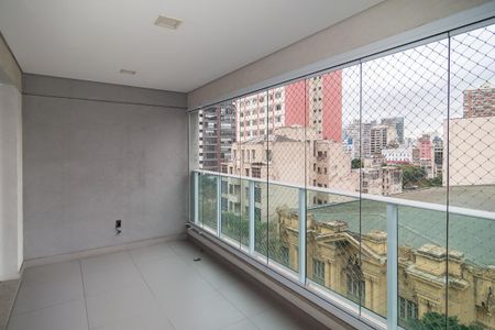 Apartamento à venda com 64m², 2 quartos e 1 vaga Apartamento à venda com 64m², 2 quartos e 1 vagaVaranda