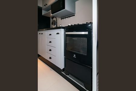 Apartamento à venda com 64m², 2 quartos e 1 vaga Apartamento à venda com 64m², 2 quartos e 1 vagaCozinha