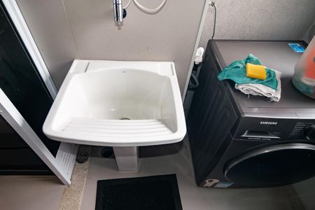Apartamento à venda com 64m², 2 quartos e 1 vaga Apartamento à venda com 64m², 2 quartos e 1 vagaÁrea de Serviço