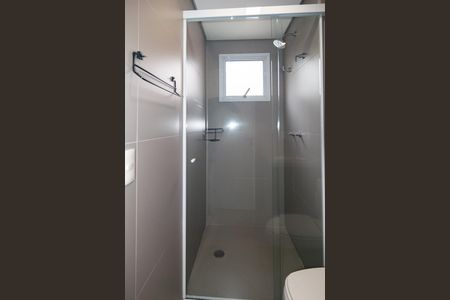 Apartamento à venda com 64m², 2 quartos e 1 vaga Apartamento à venda com 64m², 2 quartos e 1 vagaBanheiro da Suíte