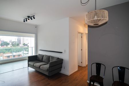 Apartamento à venda com 64m², 2 quartos e 1 vaga Apartamento à venda com 64m², 2 quartos e 1 vagaSala