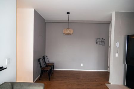Apartamento à venda com 64m², 2 quartos e 1 vaga Apartamento à venda com 64m², 2 quartos e 1 vagaSala