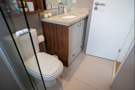 Apartamento à venda com 64m², 2 quartos e 1 vagaBanheiro da Suíte