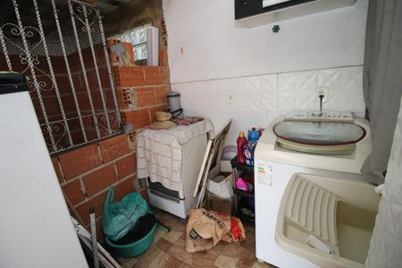 Casa de condomínio à venda com 146m², 2 quartos e 1 vagaÁrea de Serviço