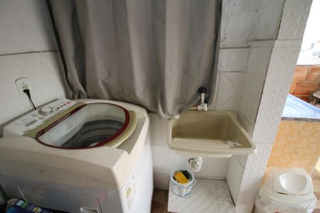 Casa de condomínio à venda com 146m², 2 quartos e 1 vagaÁrea de Serviço