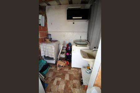 Casa de condomínio à venda com 146m², 2 quartos e 1 vagaÁrea de Serviço