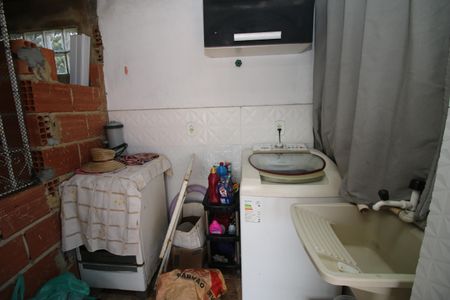 Casa de condomínio à venda com 146m², 2 quartos e 1 vagaÁrea de Serviço