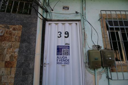 Casa de condomínio à venda com 146m², 2 quartos e 1 vagaFachada