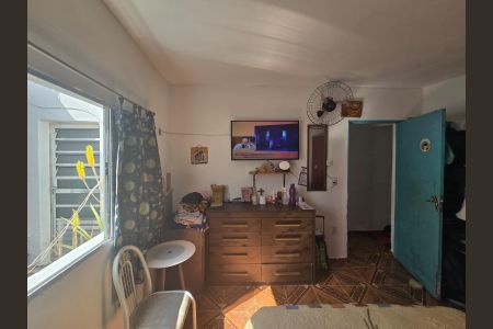 Casa à venda com 157m², 3 quartos e 2 vagasQuarto 01