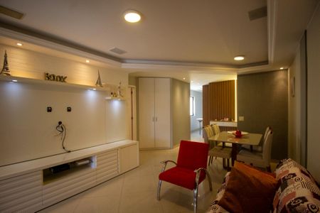 Apartamento para alugar com 240m², 2 quartos e 2 vagas Apartamento para alugar com 240m², 2 quartos e 2 vagasSala